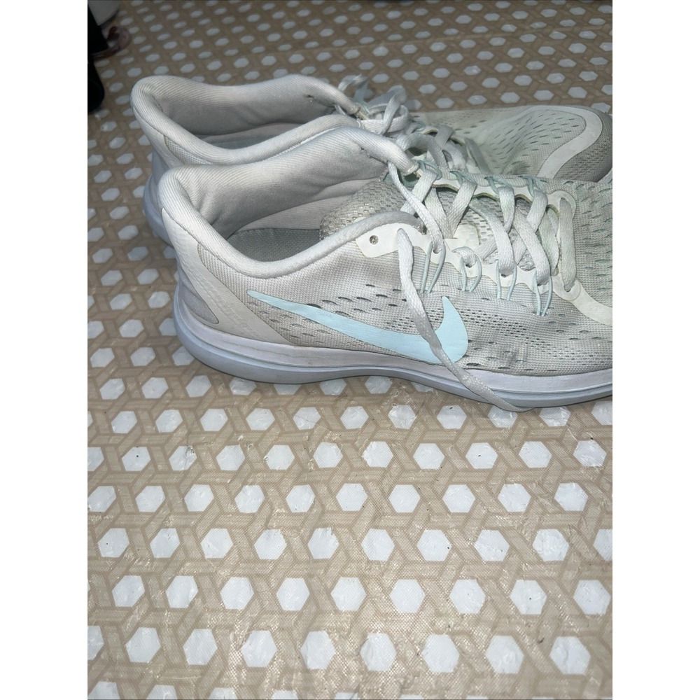 Size 9 Women's Nike Flex 2017 Run Running Shoes‎ Light Te